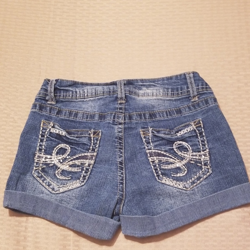 Wall Flower Shorts